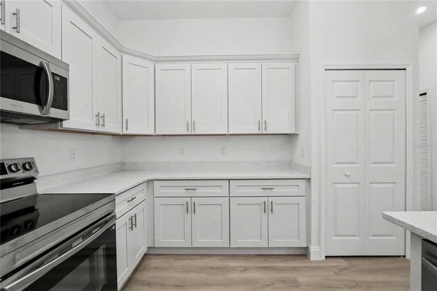 Furnished interior view inside a new home in , Ocala (Image 12).