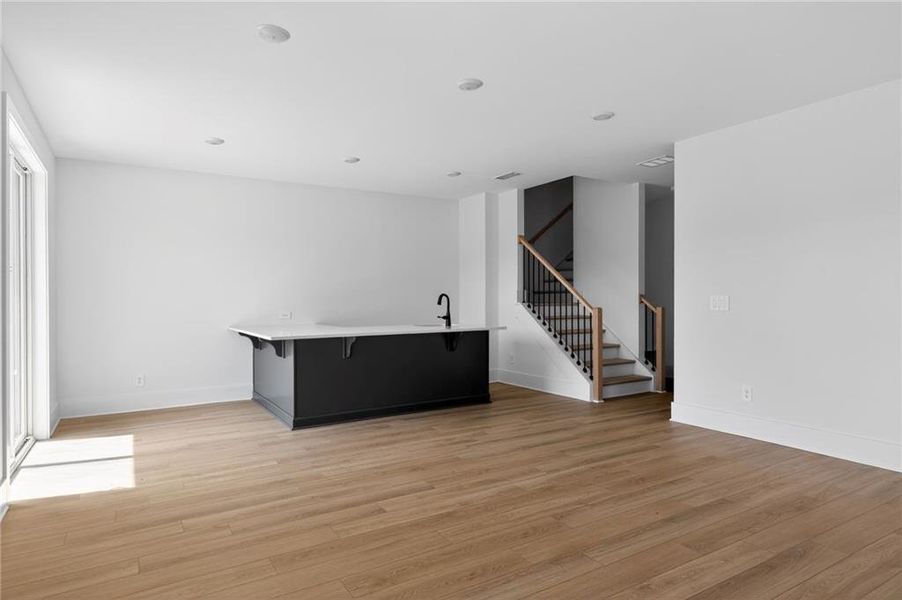 Spacious, unfurnished interior of a new home in , Suwanee (Image 17).