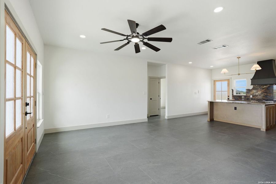 Spacious, unfurnished interior of a new home in , La Vernia (Image 24). Spacious, unfurnished interior of a new home in , La Vernia (Image 24).