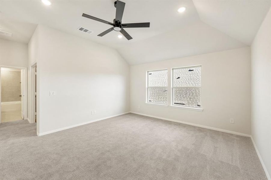 Spacious, unfurnished interior of a new home in Meadow Vista 60-65, Anna (Image 18). Spacious, unfurnished interior of a new home in Meadow Vista 60-65, Anna (Image 18).