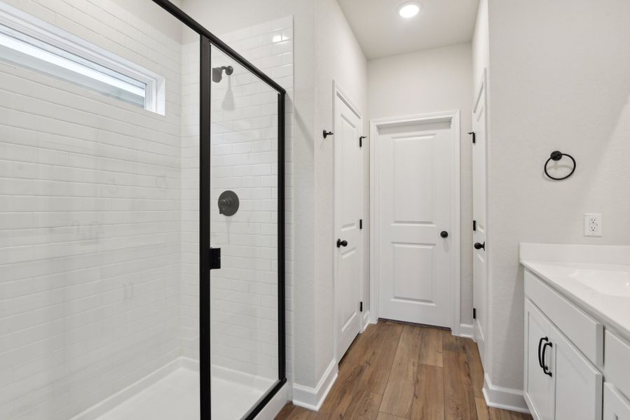 Representative furnished interior of a home built from the Makenzie by Ashton Woods in Hennersby Hollow, San Antonio (Image 10).
