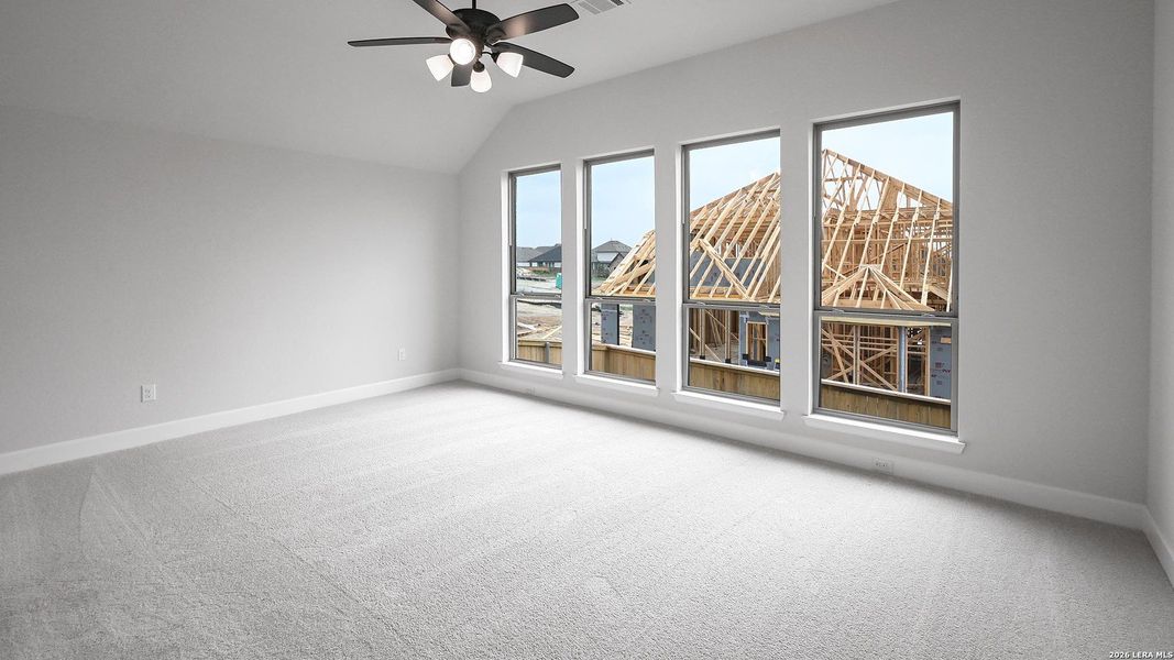 Spacious, unfurnished interior of a new home in Mayfair, New Braunfels (Image 17).