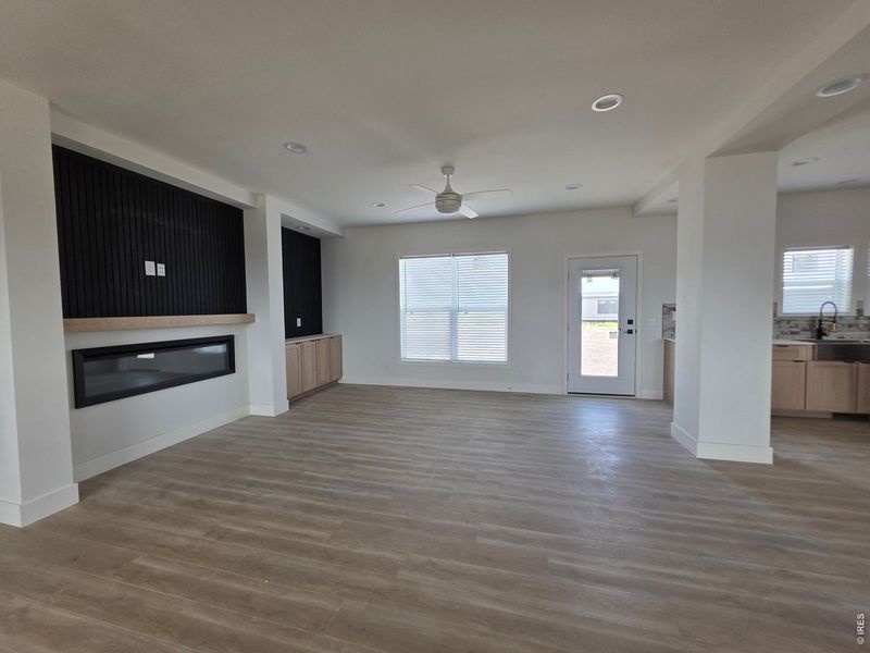 Spacious, unfurnished interior of a new home in , Nunn (Image 23).