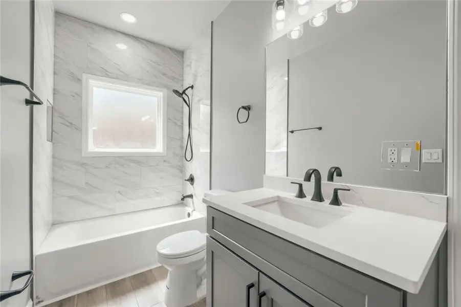 Furnished interior view inside a new home in , Atlanta (Image 10).