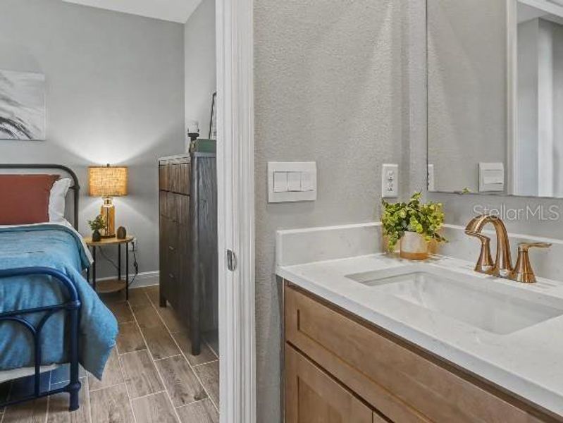 Furnished interior view inside a new home in Oakstone Farms, Leesburg (Image 8).