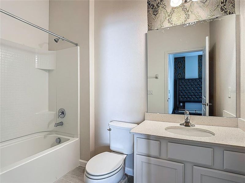 Furnished interior view inside a new home in , Davenport (Image 45).