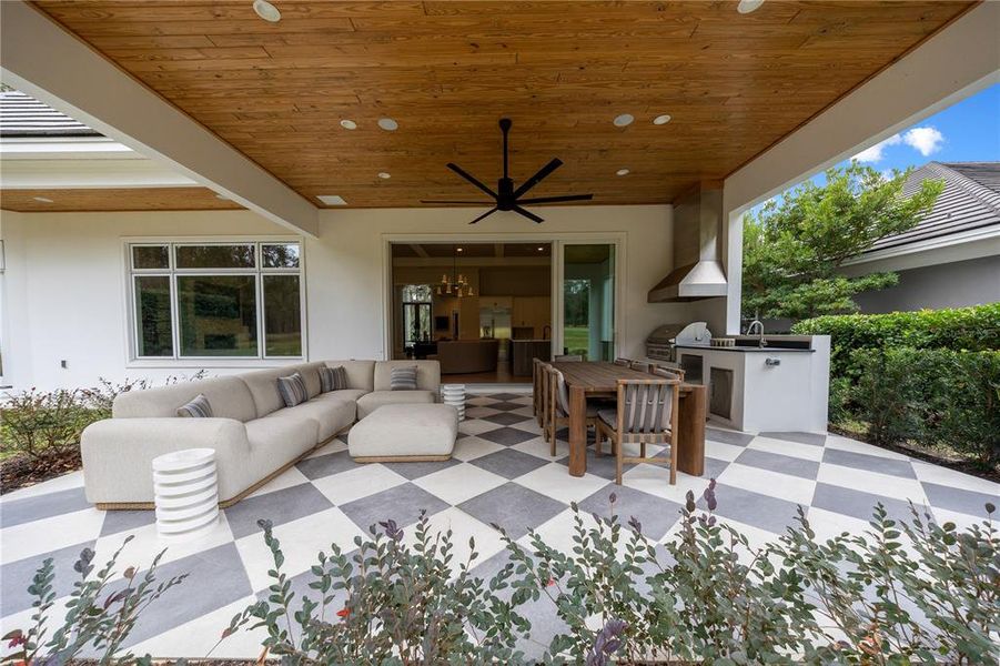 Exterior details and patio area of a home in , Ocala (Image 27). Exterior details and patio area of a home in , Ocala (Image 27).