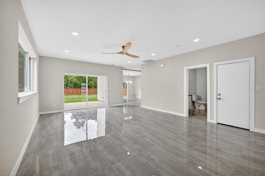 Spacious, unfurnished interior of a new home in , Irving (Image 23). Spacious, unfurnished interior of a new home in , Irving (Image 23).