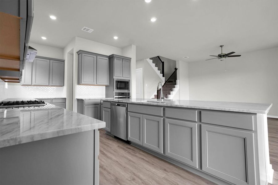 Image 26 of a home in Sunterra 50s. Image 26 of a home in Sunterra 50s.