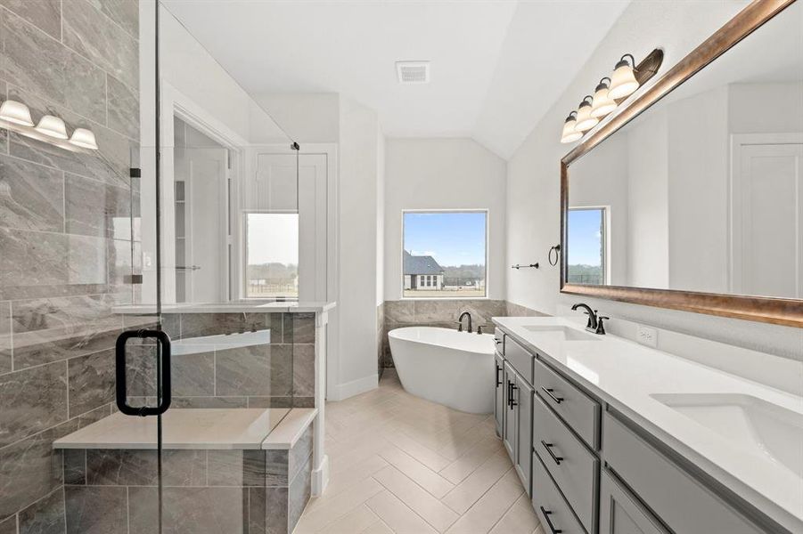 32. 160 Waterview - Bath