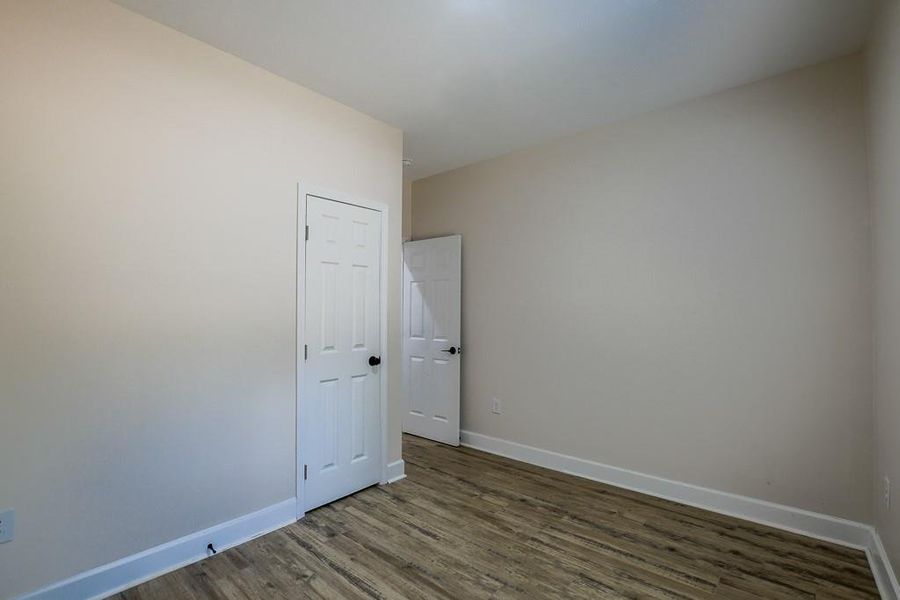 Spacious, unfurnished interior of a new home in , Athens (Image 15). Spacious, unfurnished interior of a new home in , Athens (Image 15).