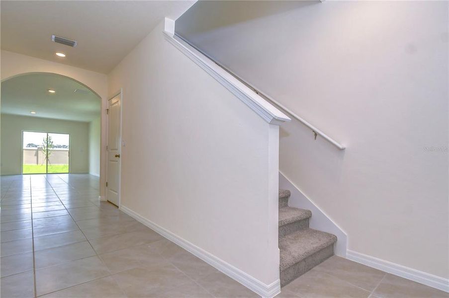 Spacious, unfurnished interior of a new home in Epperson, Wesley Chapel (Image 11). Spacious, unfurnished interior of a new home in Epperson, Wesley Chapel (Image 11).