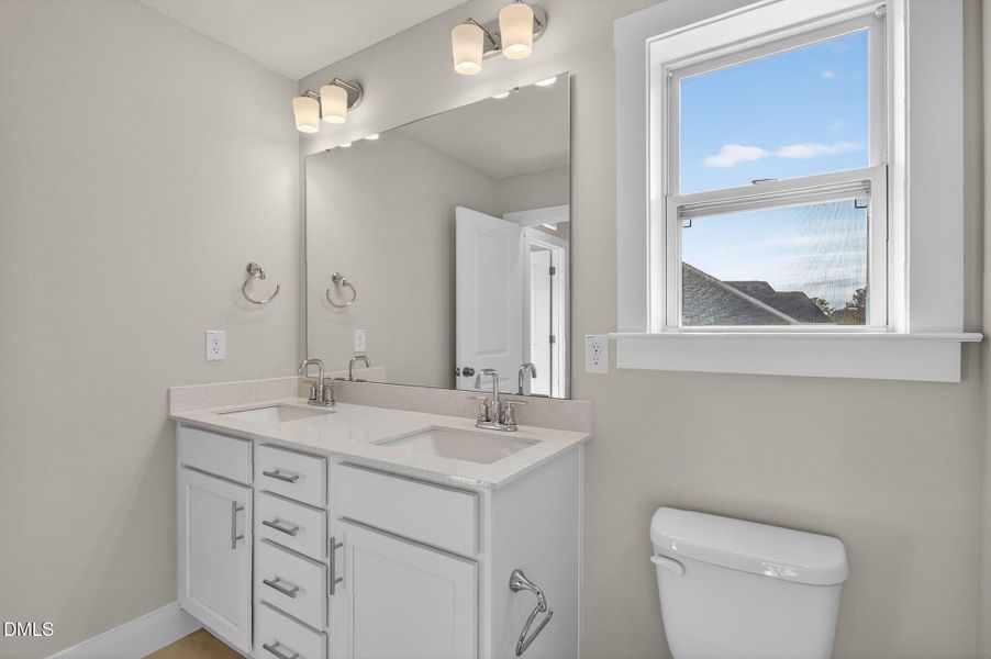 DC 125 Selma French Country-38 DC 125 Selma French Country-38