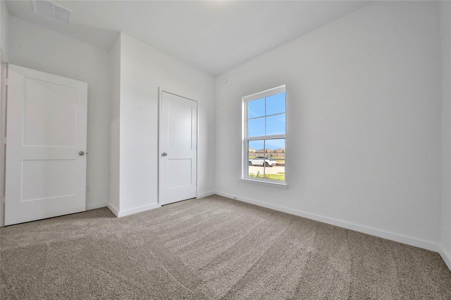 Spacious, unfurnished interior of a new home in , Rosharon (Image 27). Spacious, unfurnished interior of a new home in , Rosharon (Image 27).