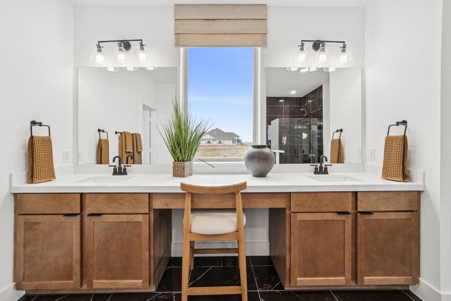 Owner's Bathroom Owner's Bathroom