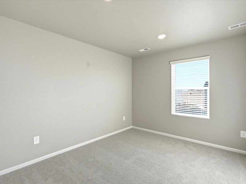 Spacious, unfurnished interior of a new home in Paint Brush Hills, Peyton (Image 13).