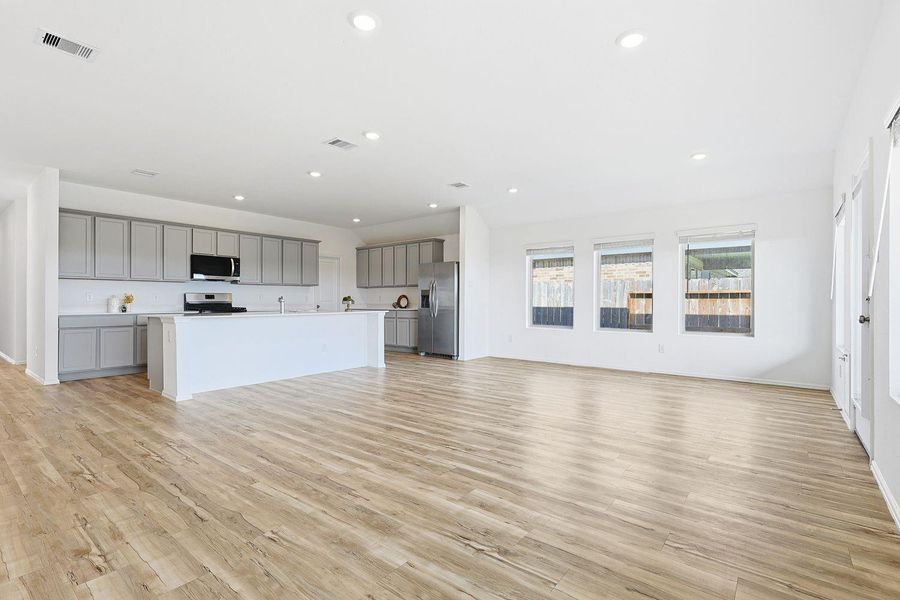 Spacious, unfurnished interior of a new home in Winward: Wildflower II Collection, Katy (Image 18). Spacious, unfurnished interior of a new home in Winward: Wildflower II Collection, Katy (Image 18).