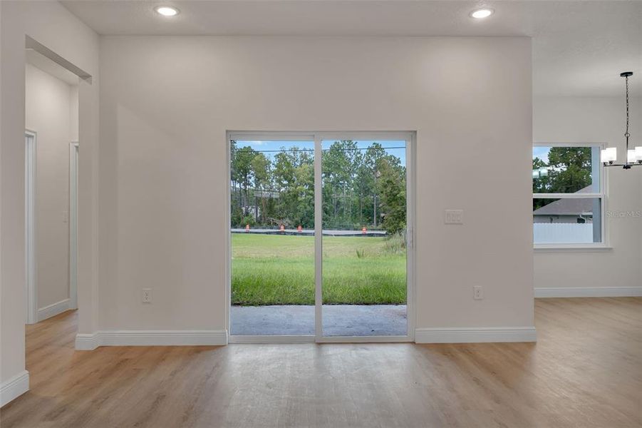 Spacious, unfurnished interior of a new home in , Ocala (Image 17).