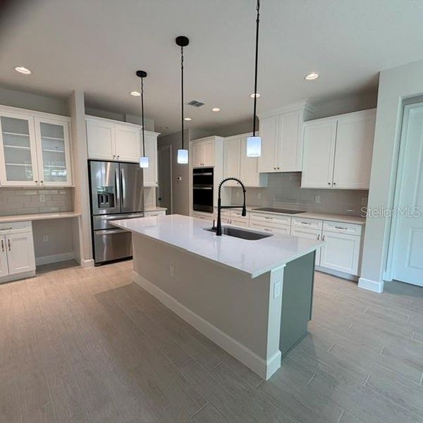 Furnished interior view inside a new home in , Hernando (Image 6).