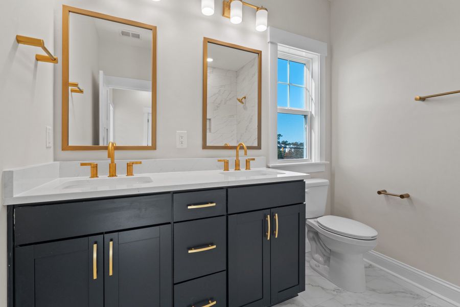 4br New Home in Myrtle Beach, SC.  - Slide 35