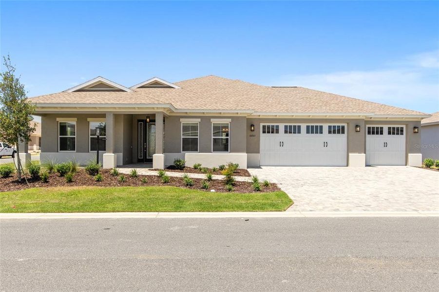 Front exterior of a new home in , Ocala, FL, highlighting curb appeal (Image 19).