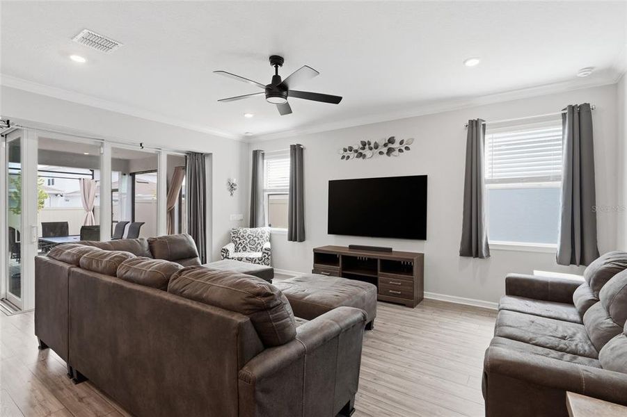 Furnished interior view inside a new home in , Kissimmee (Image 36).