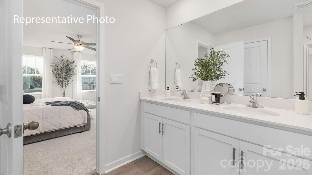 Furnished interior view inside a new home in Stanton, Richburg (Image 20).