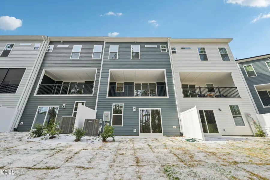 52-web-or-mls-Bayflower Wy-S3101-052