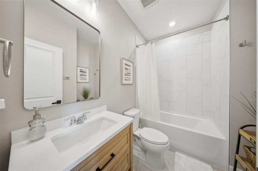 Furnished interior view inside a new home in , Orlando (Image 38). Furnished interior view inside a new home in , Orlando (Image 38).