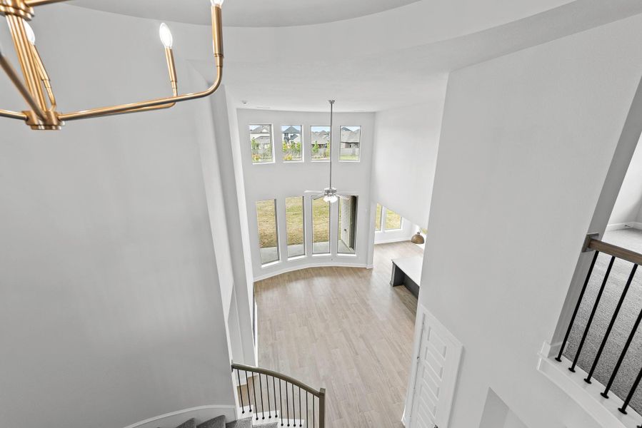 Representative image. Features, specifications, selections and colors may vary.