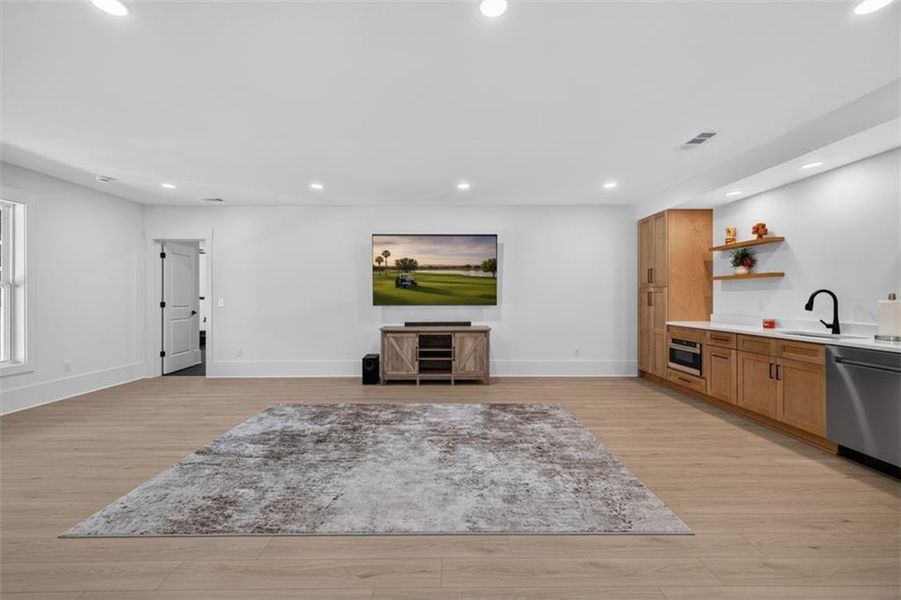Image 115 of a home in .