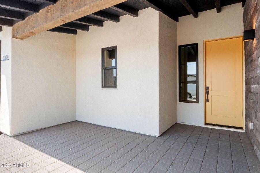 4-Front Entry 4-Front Entry