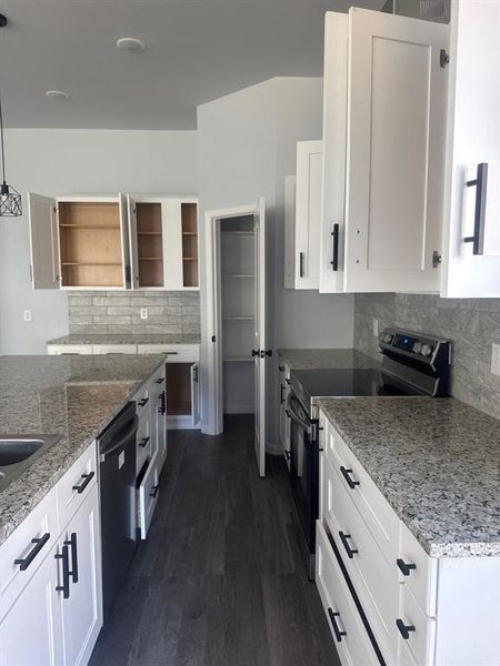 Furnished interior view inside a new home in , Granbury (Image 7). Furnished interior view inside a new home in , Granbury (Image 7).