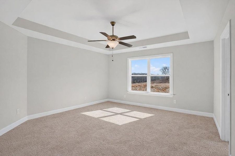Spacious, unfurnished interior of a new home in , Homer (Image 36).