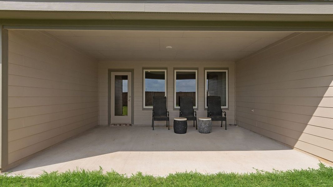 Exterior details and patio area of a home in Tamarron, Fulshear (Image 29). Exterior details and patio area of a home in Tamarron, Fulshear (Image 29).