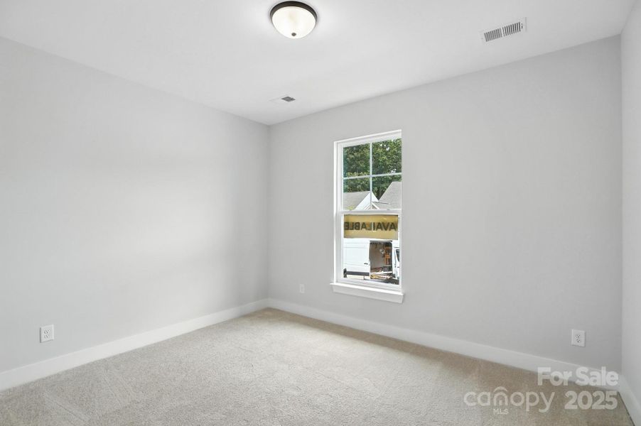 Image 27 of a home in Villas at Prestwick.