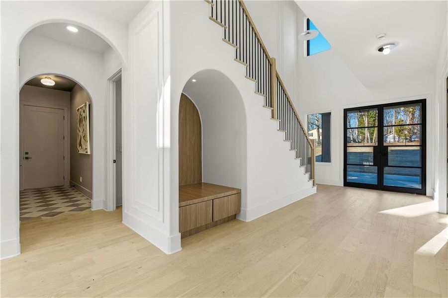 Spacious, unfurnished interior of a new home in , Lawrenceville (Image 20).