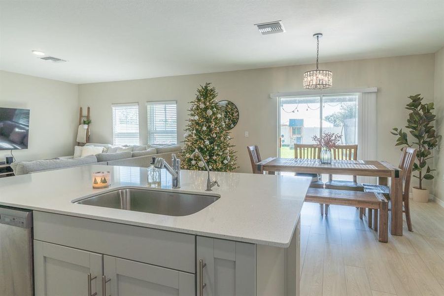 Furnished interior view inside a new home in Pasadena Point, Wesley Chapel (Image 7). Furnished interior view inside a new home in Pasadena Point, Wesley Chapel (Image 7).