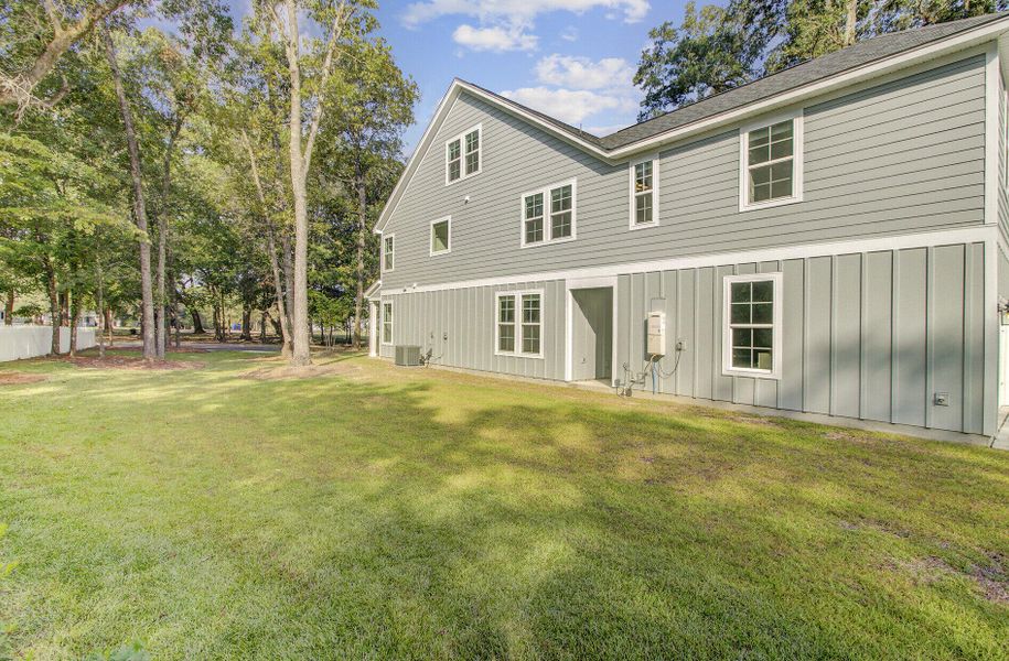 Exterior details and patio area of a home in , Summerville (Image 2).