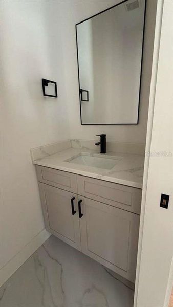 Image 47 of a home in .