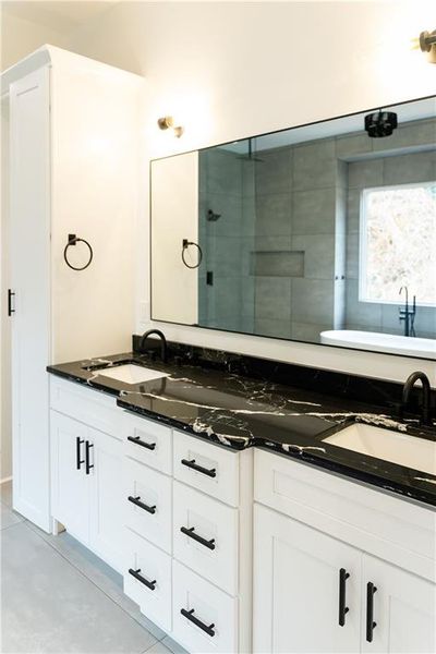 Furnished interior view inside a new home in , Atlanta (Image 34).