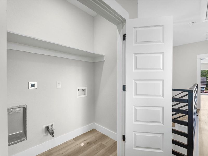 Spacious, unfurnished interior of a new home in , Houston (Image 25).