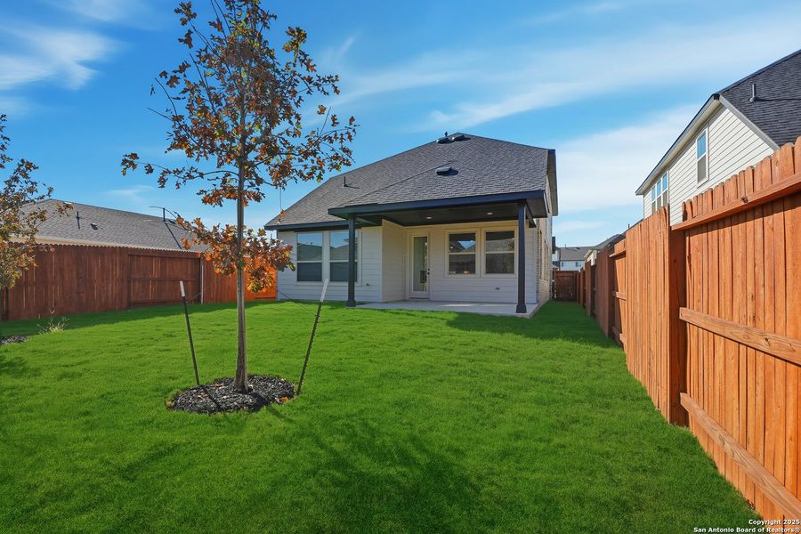 Exterior details and patio area of a home in Stillwater Ranch, San Antonio (Image 3). Exterior details and patio area of a home in Stillwater Ranch, San Antonio (Image 3).