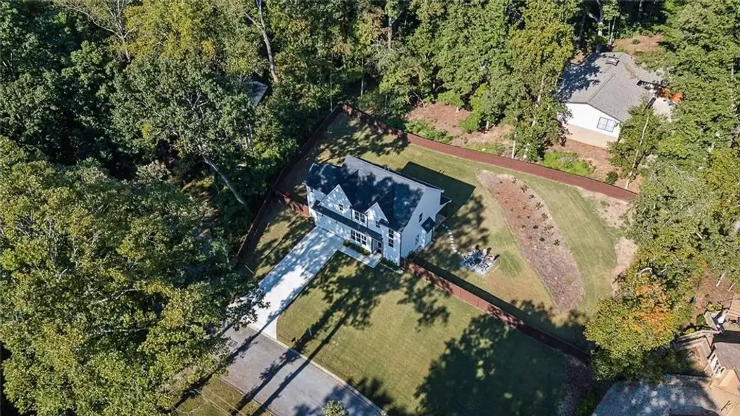 Image 32 of a home in .