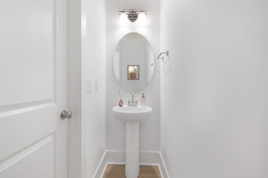 Furnished interior view inside a new home in Edgewater - The Links, Lancaster (Image 18). Furnished interior view inside a new home in Edgewater - The Links, Lancaster (Image 18).