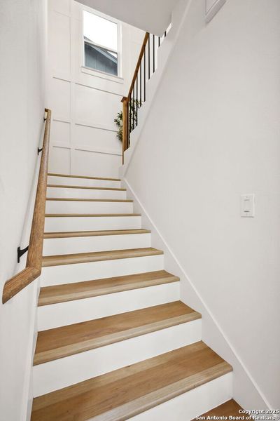 Spacious, unfurnished interior of a new home in , San Antonio (Image 22).