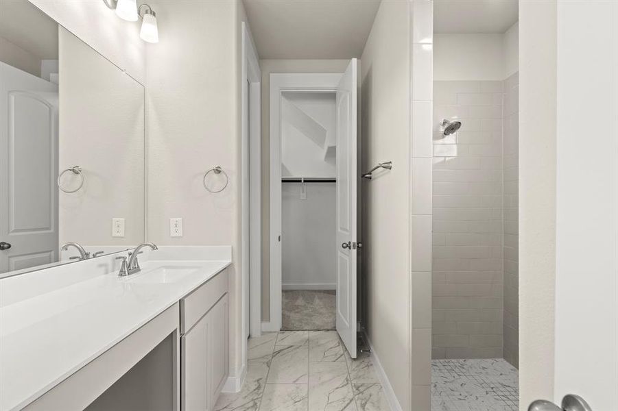 09. 1429 Clare - Bath (2) 09. 1429 Clare - Bath (2)