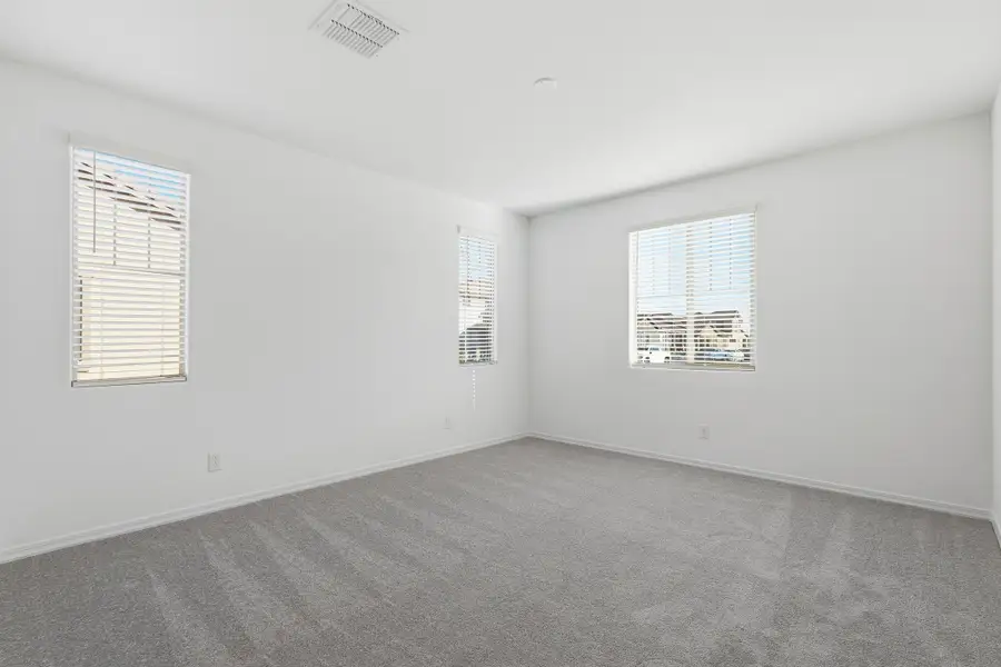 Spacious, unfurnished interior of a new home in Parkside, Avondale (Image 24).