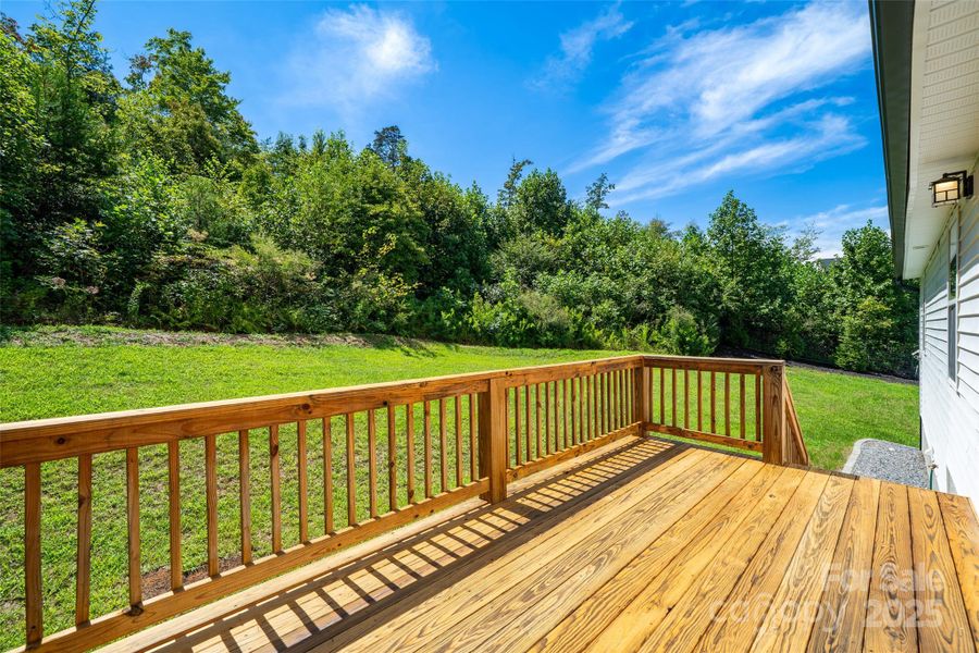 Image 16 of a home in .