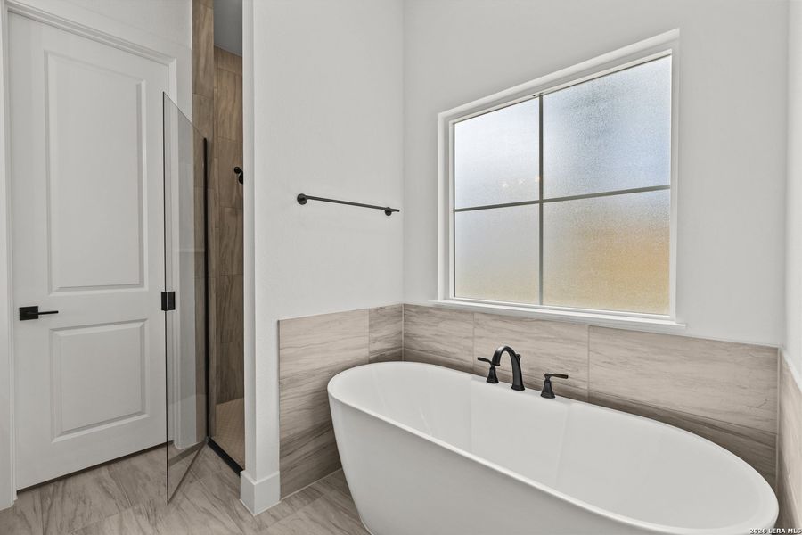 Furnished interior view inside a new home in , La Vernia (Image 14). Furnished interior view inside a new home in , La Vernia (Image 14).